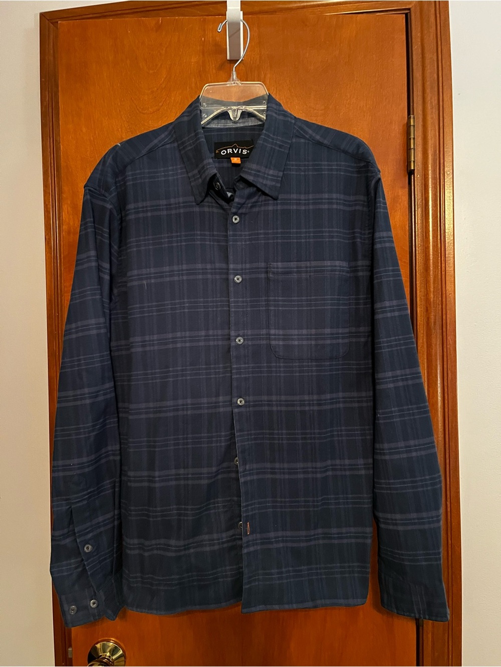 Orvis Men's Dark Navy Plaid Button-Down Shirt